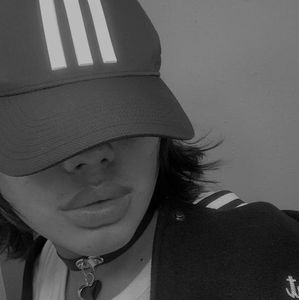 Meet your Posher, Amado